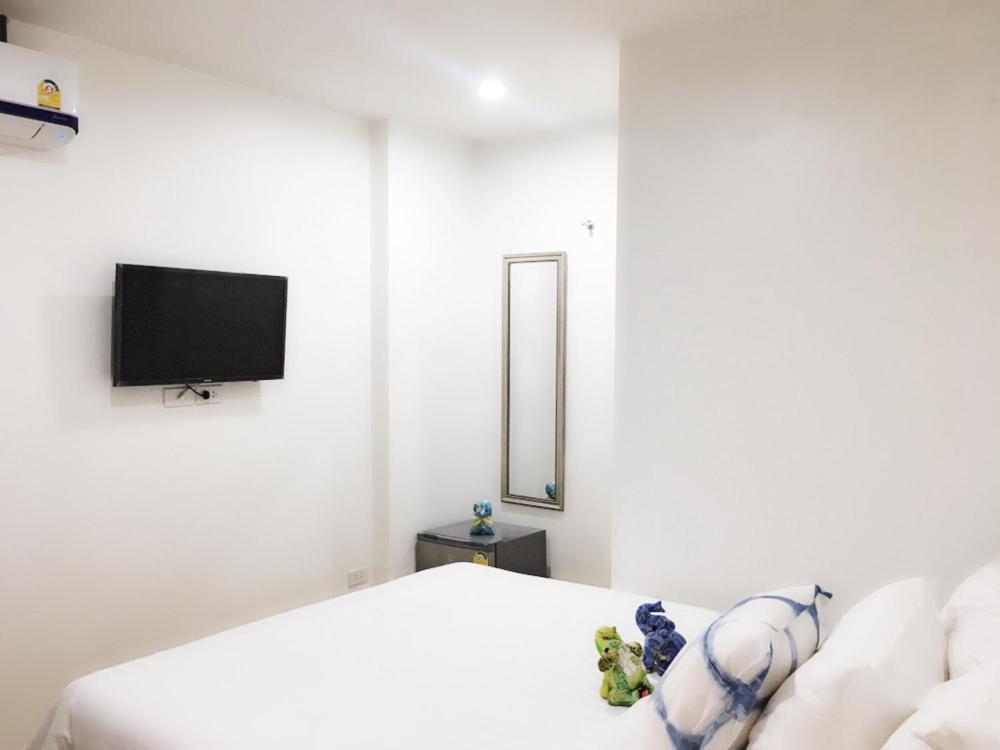 K Home Asok Bangkok Exterior photo
